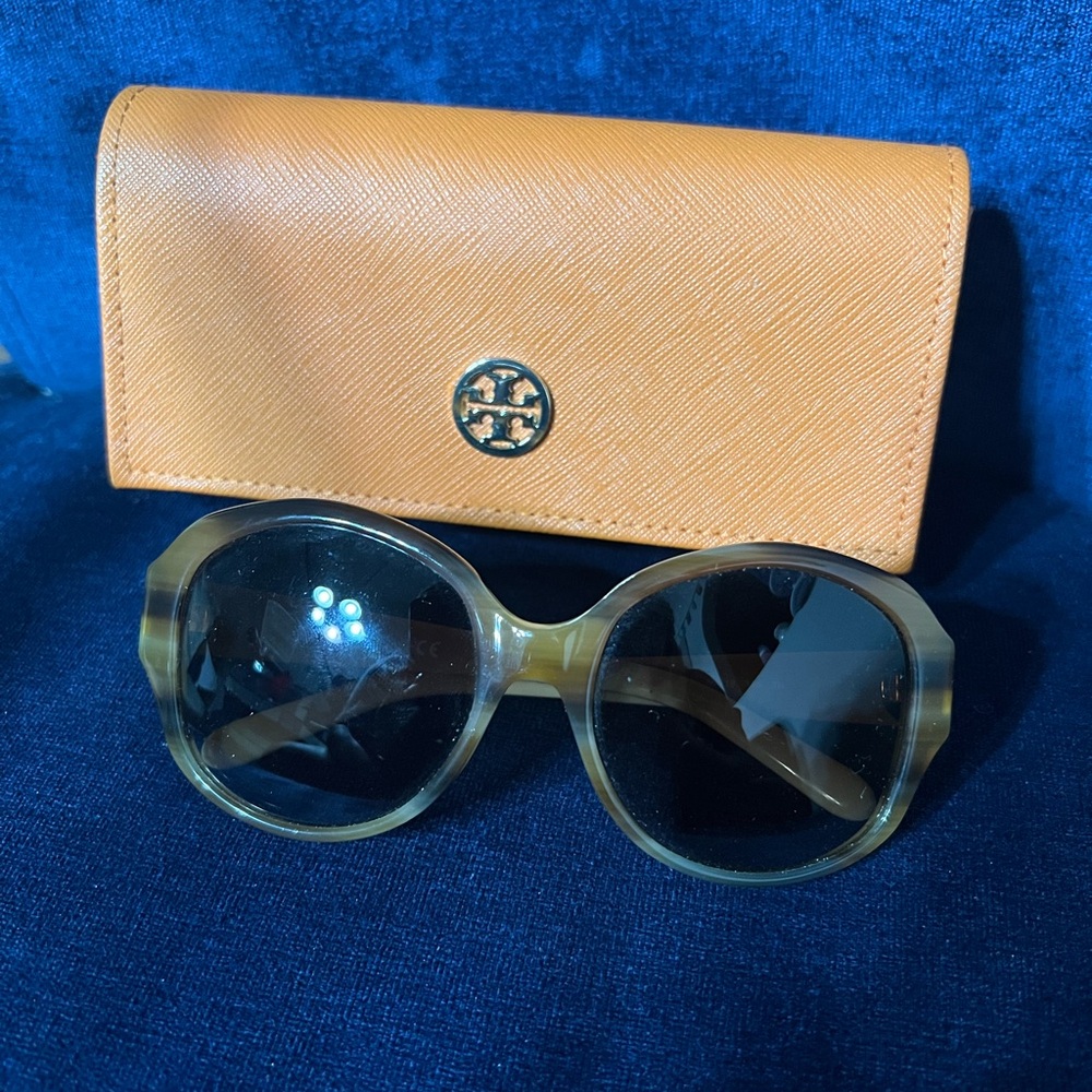 Tory Burch Sunglasses - Tan and Brown